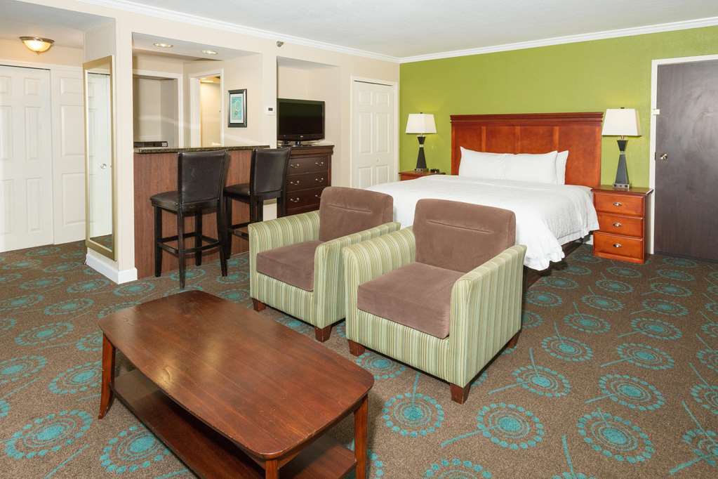 Hampton Inn Daytona Speedway-Airport Дейтона-Бич Номер фото