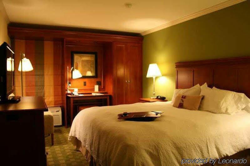 Hampton Inn Daytona Speedway-Airport Дейтона-Бич Экстерьер фото